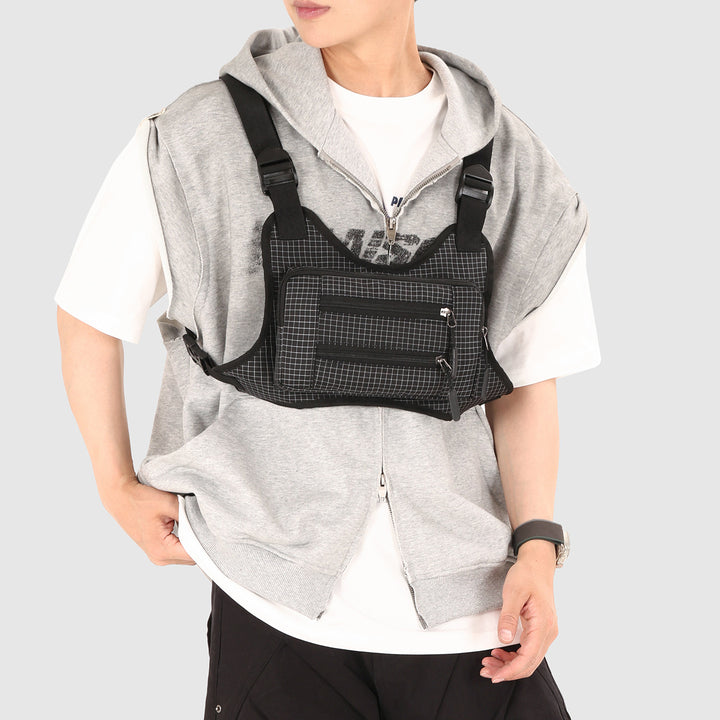 Verstellbare Utility-Brusttasche Karnz
