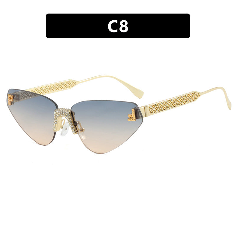 Damen Designer Katzenaugen-Sonnenbrille mit funkelndem Strass-Besatz Karnz