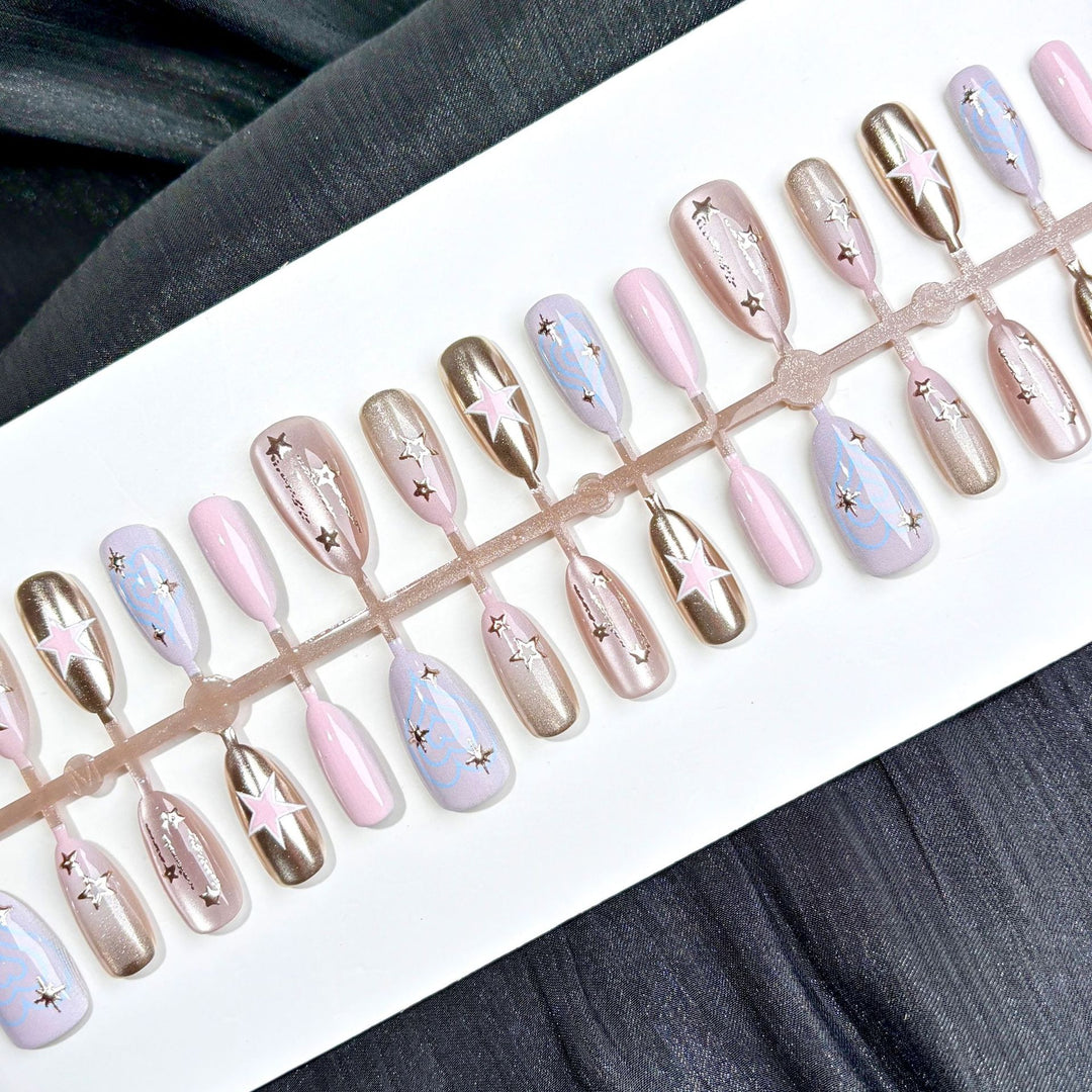 Künstlerisch Star-Beschmückte Press-On Nail Set
