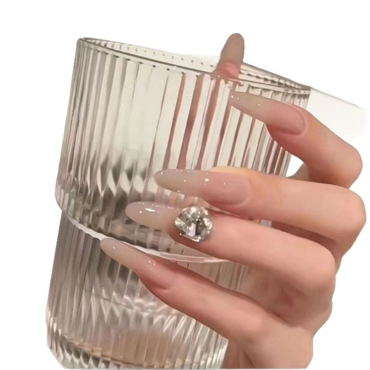Kunstvolle Nageldesigns mit Katzenmotiv Karnz