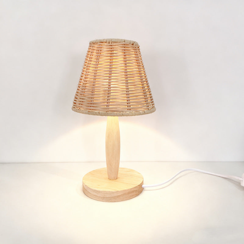 Geflochtene Tischlampe Karnz