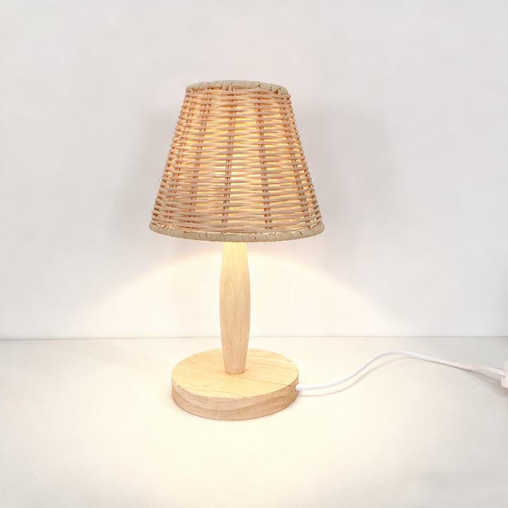 Geflochtene Tischlampe Karnz