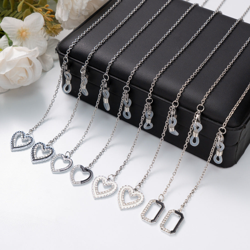 Stylischer Kettenbrillenhalter Karnz