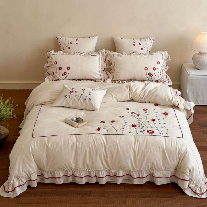 Bettwäsche-Set aus Baumwolle mit floraler Stickerei und verspieltem Rüschensaum