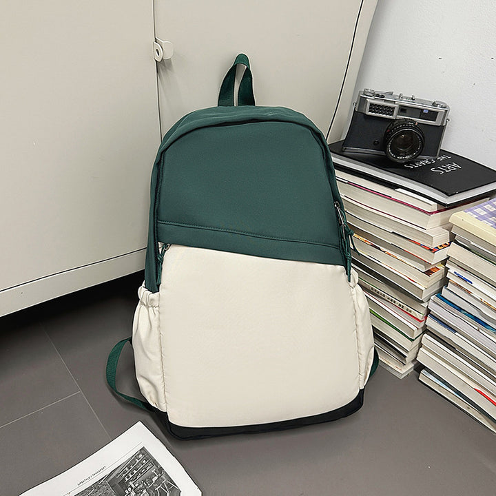 Stylischer Rucksack für den täglichen Gebrauch