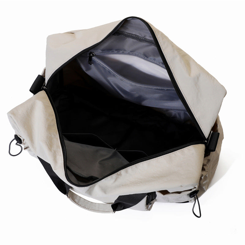 Vielseitige geräumige Reisetasche Karnz