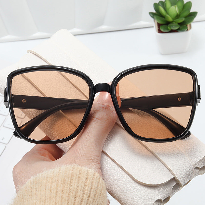 Damen elegante Oversized-Sonnenbrille im modernen Design Karnz