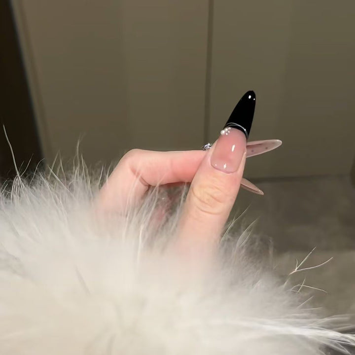 Stylische Nagelkunst