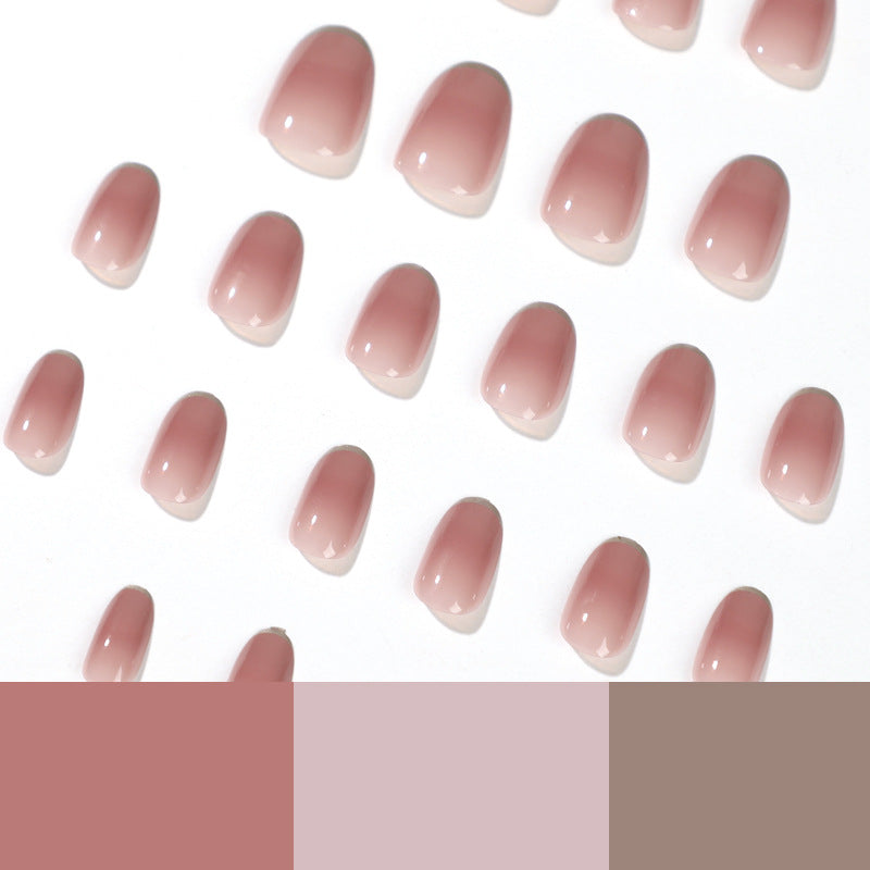 Elegante Gel-Nagelverlängerungen mit transparenten Spitzen Karnz