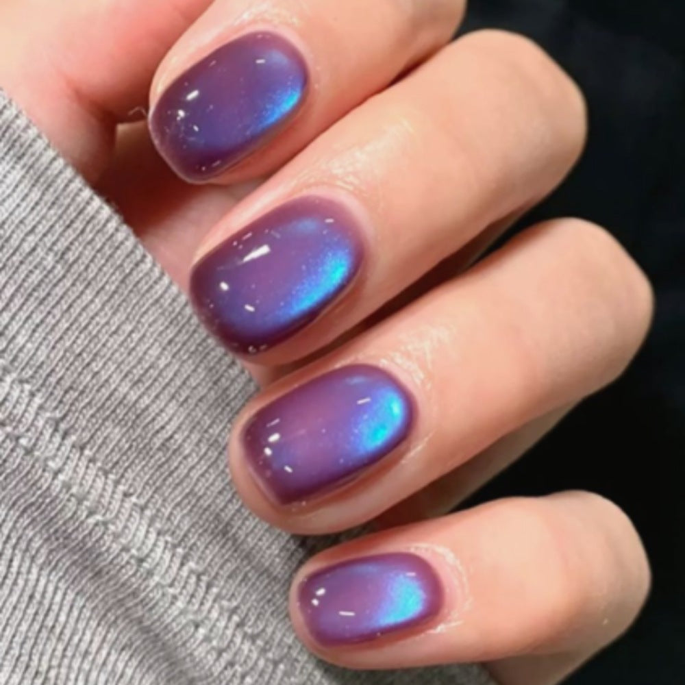 Schickes mandelförmiges Press-On-Nagelset Karnz