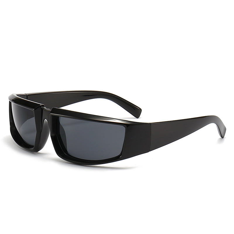 Damen stylische Sonnenbrille im futuristischen Design Karnz