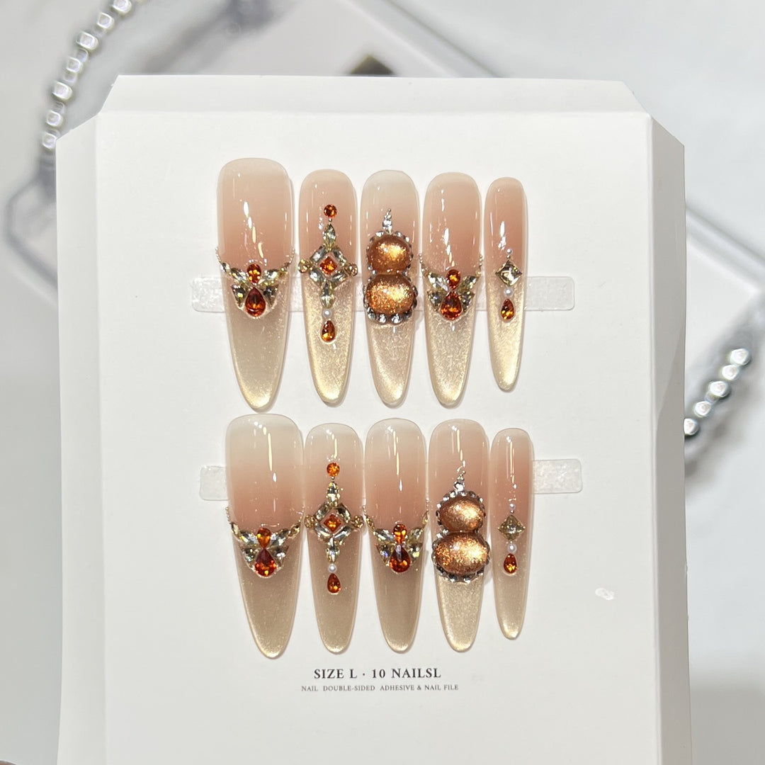 Künstlerisches Press-On-Nagelset mit elegantem floralen Design Karnz
