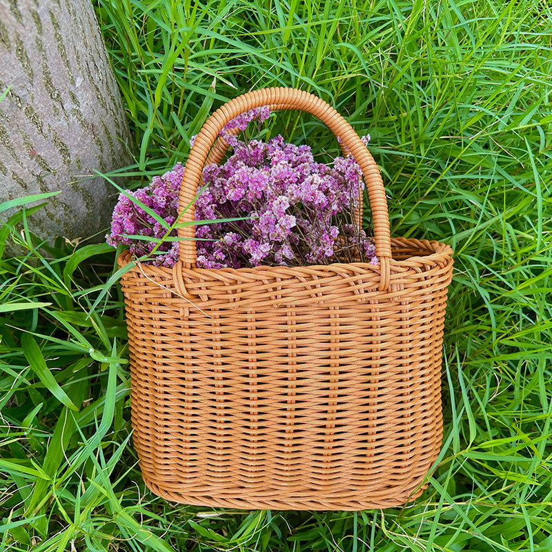 Stylischer handgewebter Weidenpicknickkorb Karnz