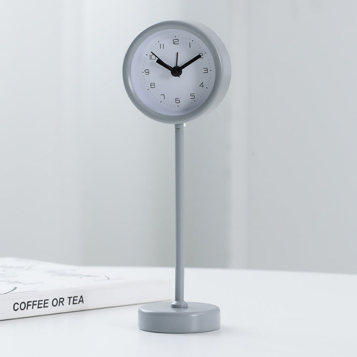 Minimalistische Tischuhr Karnz