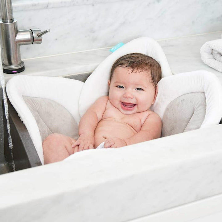 Blumenförmige gepolsterte Baby-Spielmatte Bodenkissen