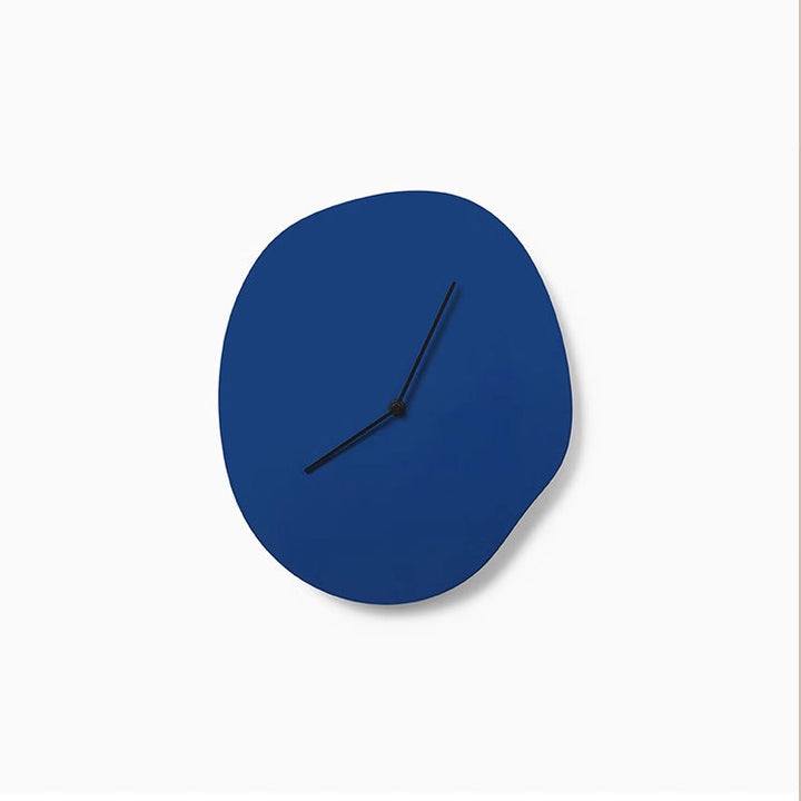 Moderne abstrakte Wanduhr