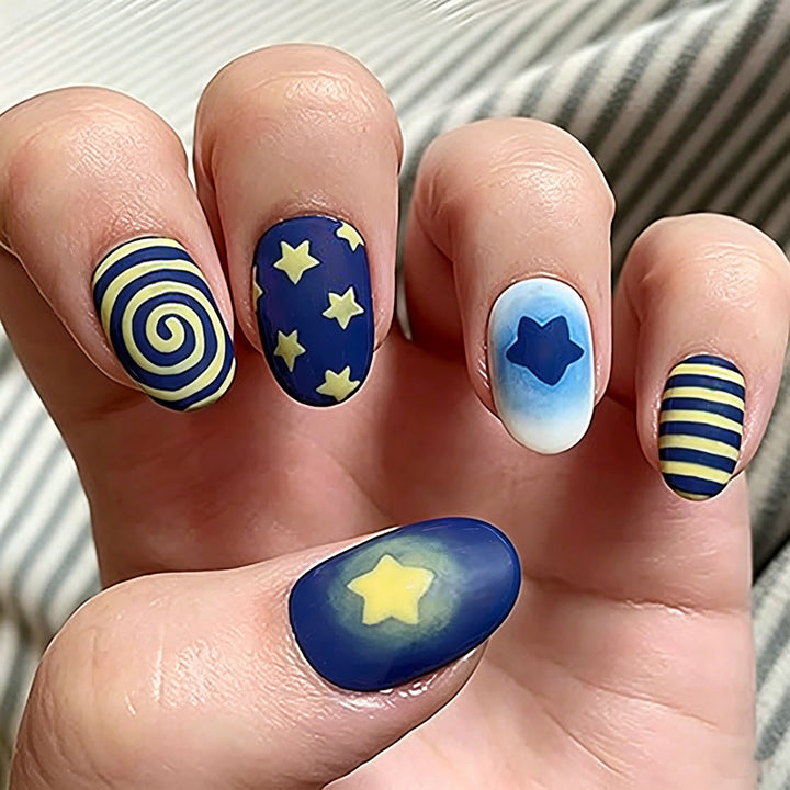 Verspielt Themen Nagelklebekunst Set