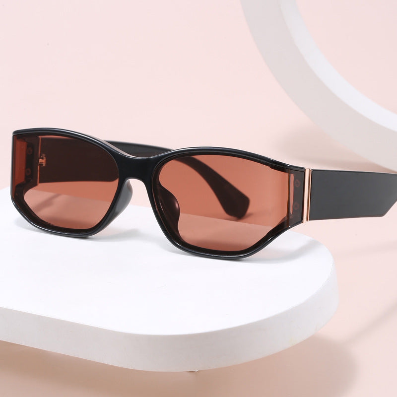 Damen moderne Sonnenbrille mit sportlichem Design Karnz
