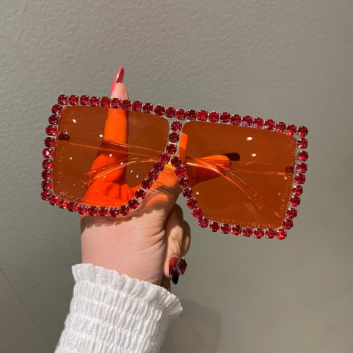 Damen Oversized Sonnenbrille mit funkelndem Strassrahmen Karnz