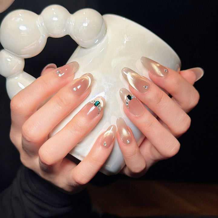 Elegante Strass Ombre Klebe-Nägel Karnz