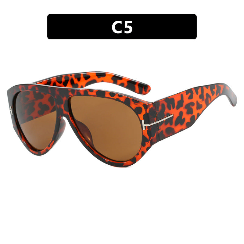 Damen modische oversized Sonnenbrille im Retro-Stil Karnz