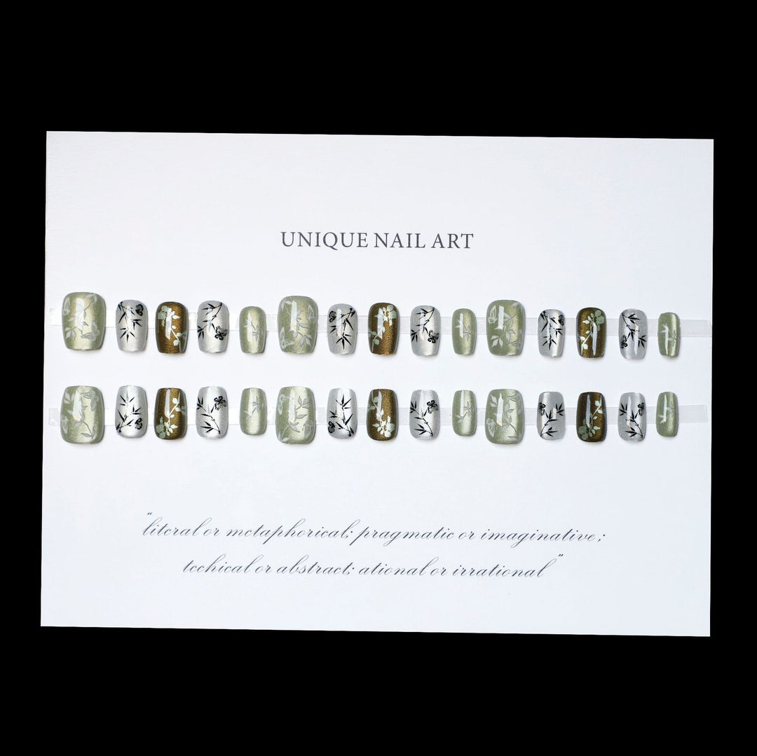 Botanisch inspiriertes Press-On Nagelkunst-Set