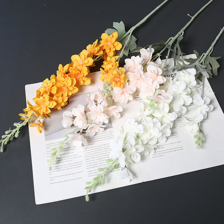 Realistischer künstlicher Blumenstängel
