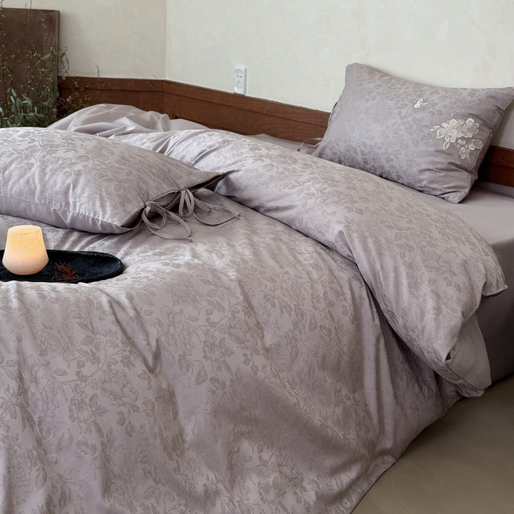 Jacquard Satin Botanisches Bettdeckenbezug-Set mit Umschlagkissenbezügen