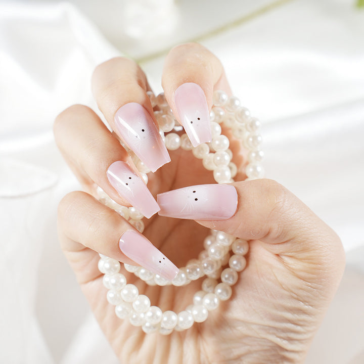 Einzigartiges Künstlerisches Press-On Nageldesign Karnz