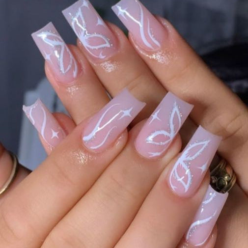 Artistic Nail Design Karnz
