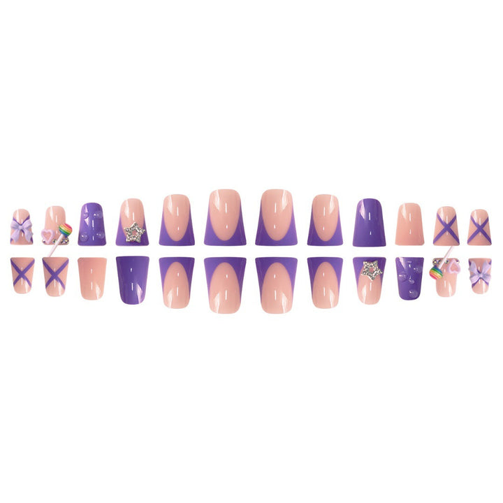 Dekoratives Nagelkunst-Set Karnz