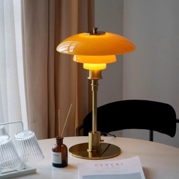 Moderne Tischlampe