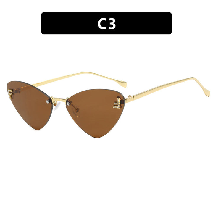 Damen extravagante Cat-Eye Sonnenbrille mit funkelnden Details Karnz