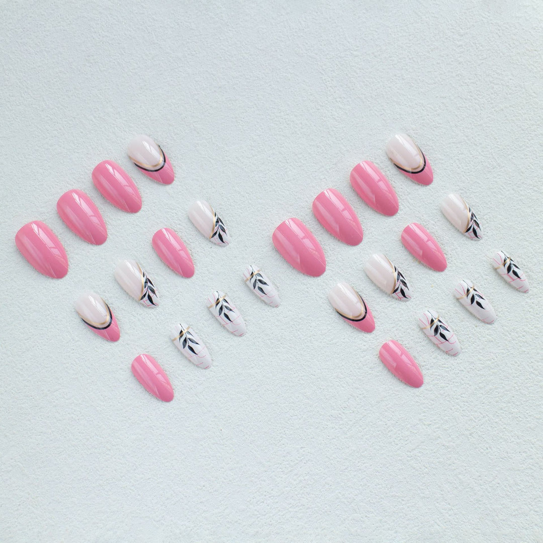 Elegantes Blumenkunst-Nagelset