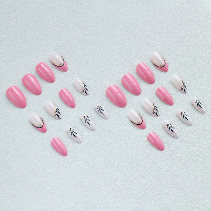 Elegantes Blumenkunst-Nagelset