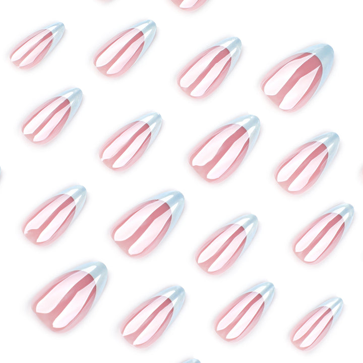 Elegante Stiletto-Nägel mit High-Gloss French-Tip Karnz