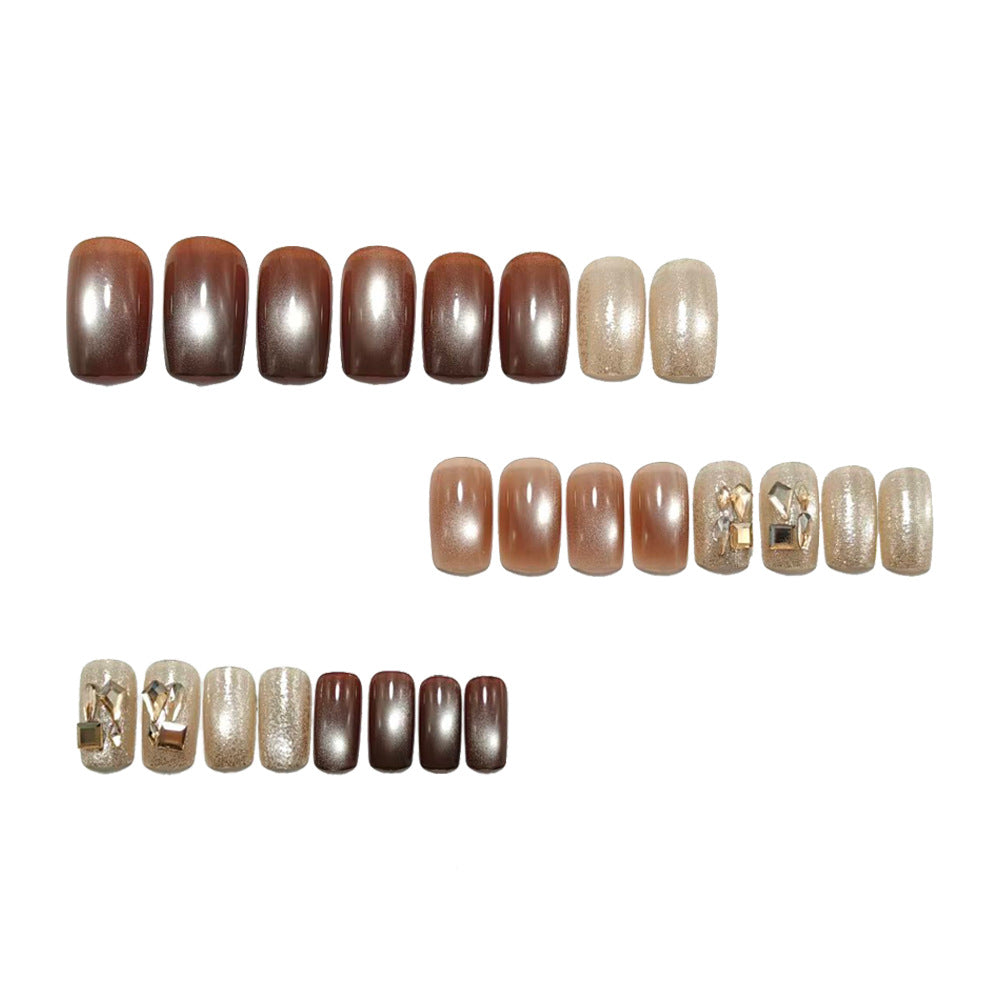 Kunstnägel mit Luxuriösem Glitzer-Finish Karnz