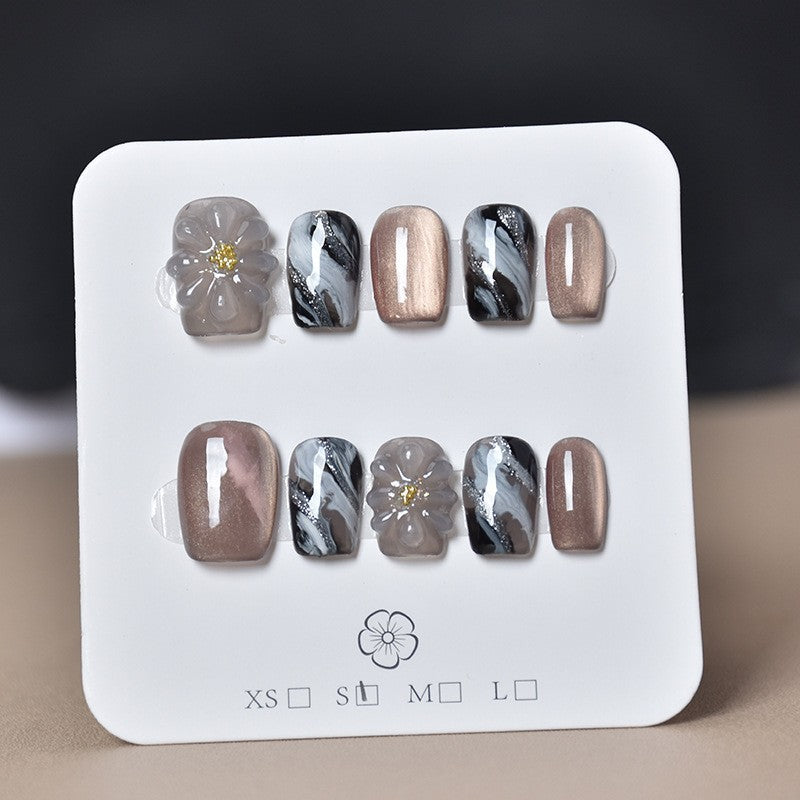 Dekorative Nagelkunst Karnz