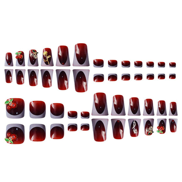 Dekoratives Nagelkunst-Set Karnz