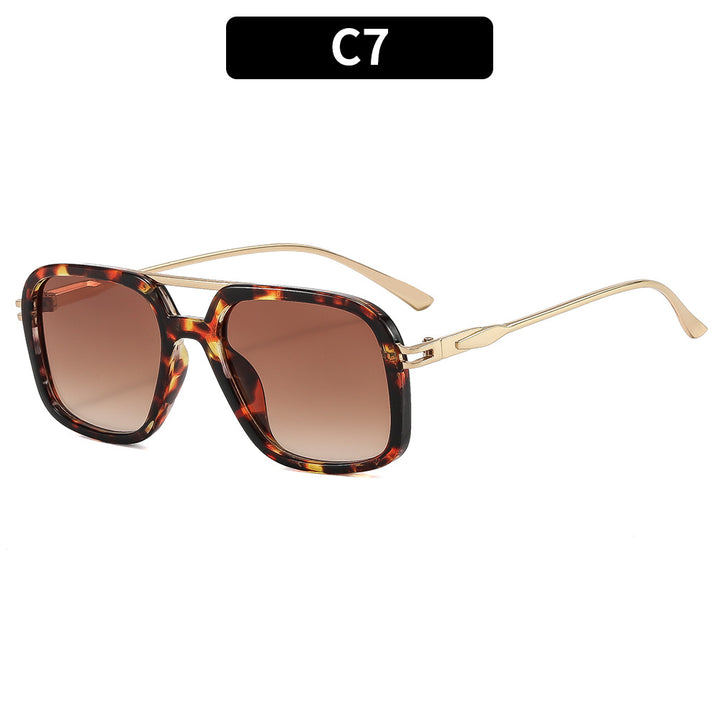 Übergroße retro-inspirierte quadratische Sonnenbrille