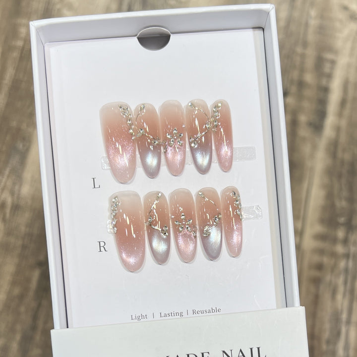 Wiederverwendbares elegantes Press-On-Nagelkunst-Set Karnz
