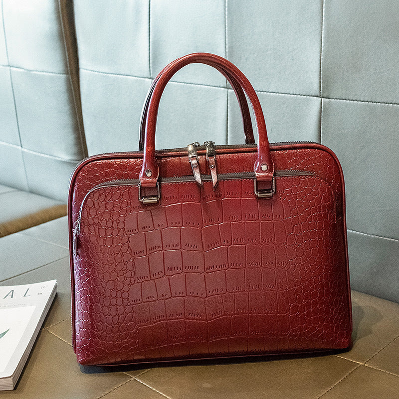 Elegante Business-Tasche mit Strukturiertem Design Karnz