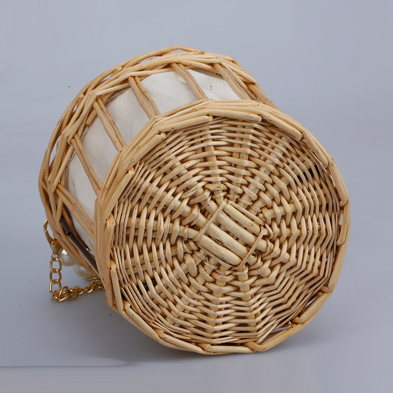 Damen elegante Korbtasche mit Perlenkette Karnz