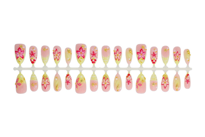 Kunstnagelset mit tropischen Motiven Karnz