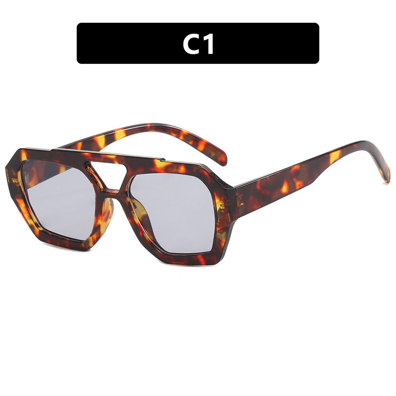 Damen geometrische Sonnenbrille aus robustem Kunststoff mit polarisierten Gläsern Karnz