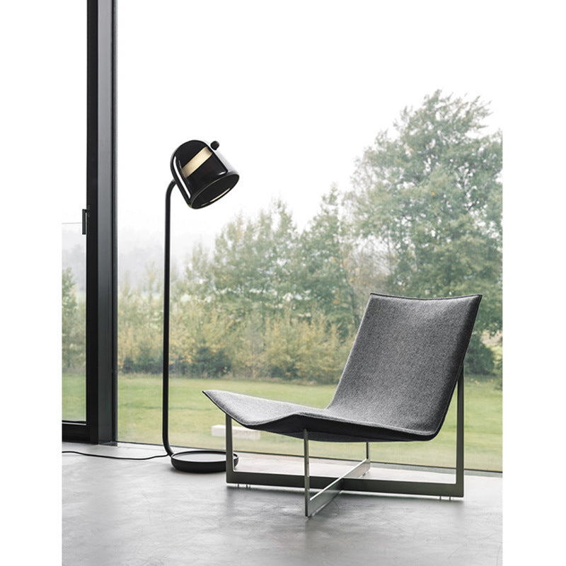 Elegante zeitgenössische Stehlampe