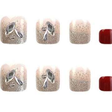 Fußnagelkunst-Set mit glamourösen Glitzerakzenten Karnz