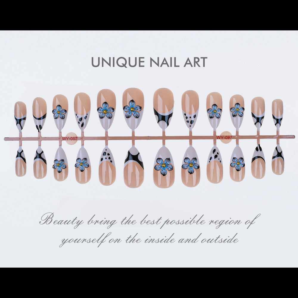 Blumen-Themen Press-On Nageldesign-Kollektion Karnz