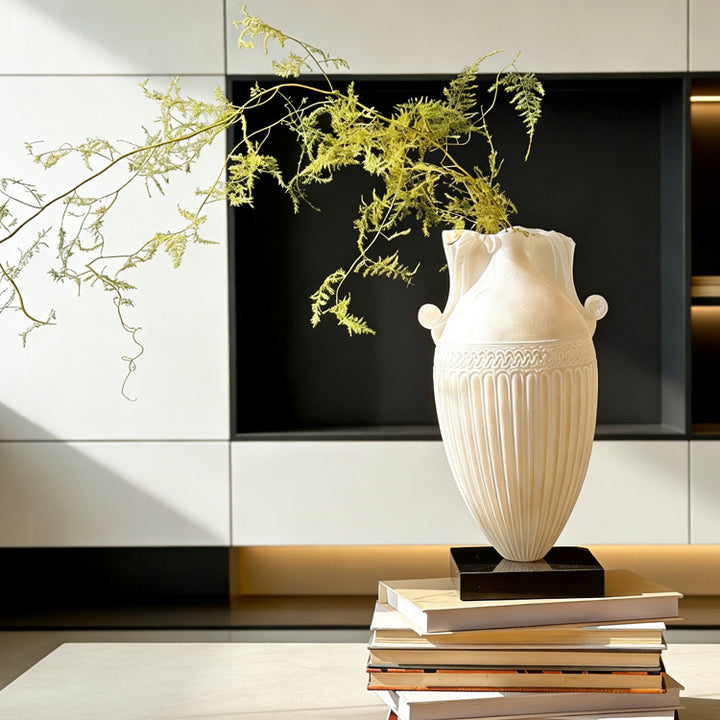 Elegante dekorative Keramikvase