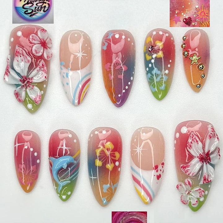 Kunstnagelset mit vielfältigen Designs und glänzenden Verzierungen Karnz